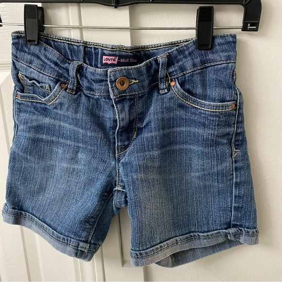Levi’s Midi-Shorts Jean Shorts in Size 10 Reg - Picture 1 of 5